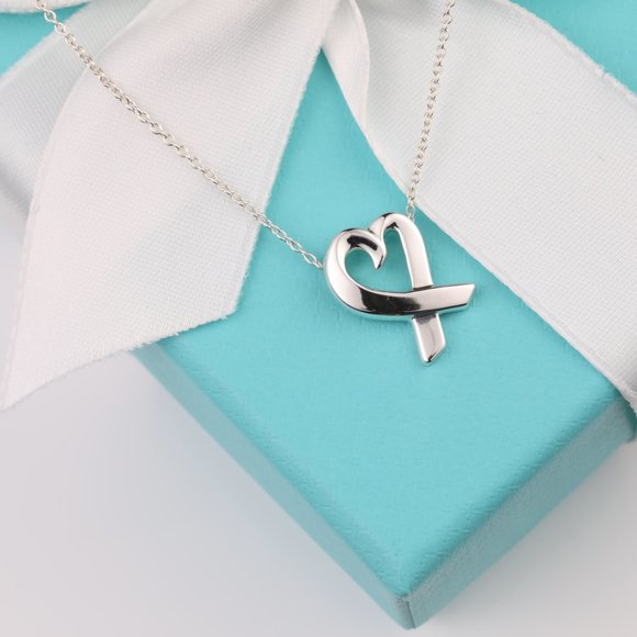 Tiffany & Co. Necklace Paloma Picasso Vintage Loving Heart Pendant in Silver - Picture 4 of 10
